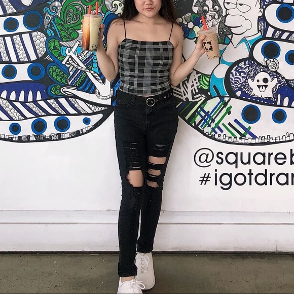 Plaid Tank Top - Picture 3 of 3